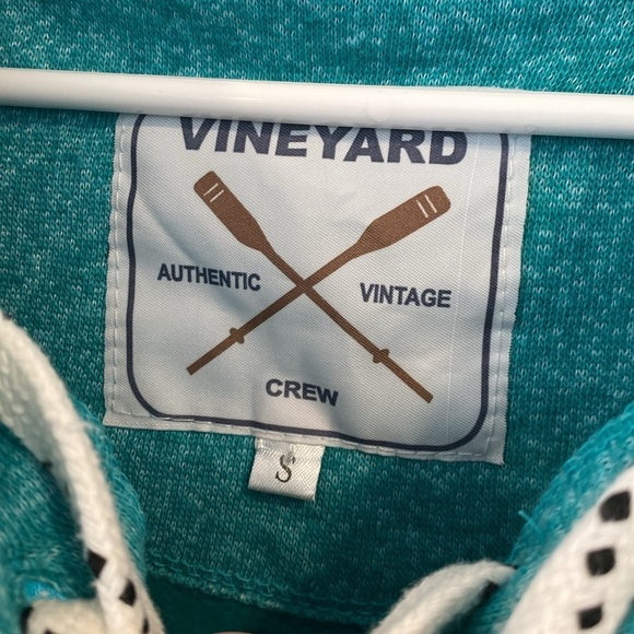 VINEYARD teal green hoodie with kangaroo pocket - Picture 4 of 8